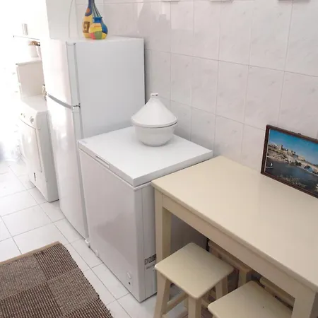 Eps53 T1,luminoso Apartamento, 800m * Apúlia