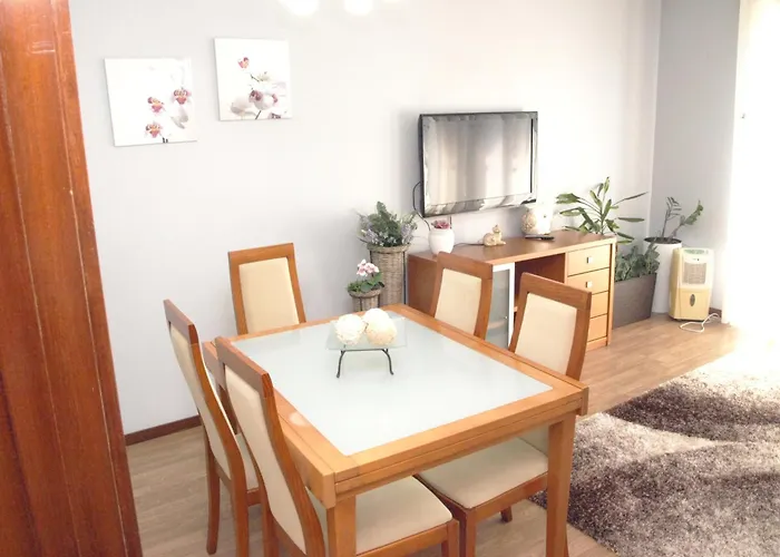 アパート Eps53 T1,luminoso Apartamento, 800m Apúlia
