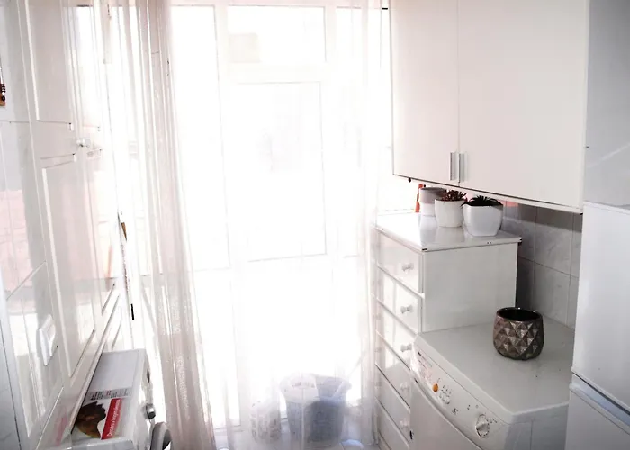 Eps53 T1,luminoso Apartamento, 800m *